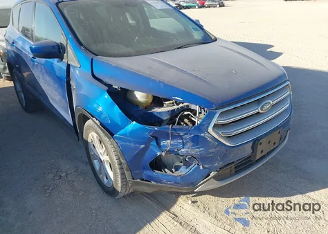 2018 Ford Escape Se z USA, uszkodzony, nr VIN 1FMCU0GD5JUD31740